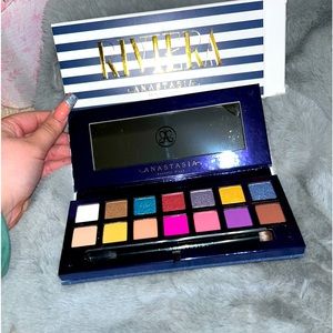Brand new in box Anastasia Beverly Hills riviera eyeshadow palette